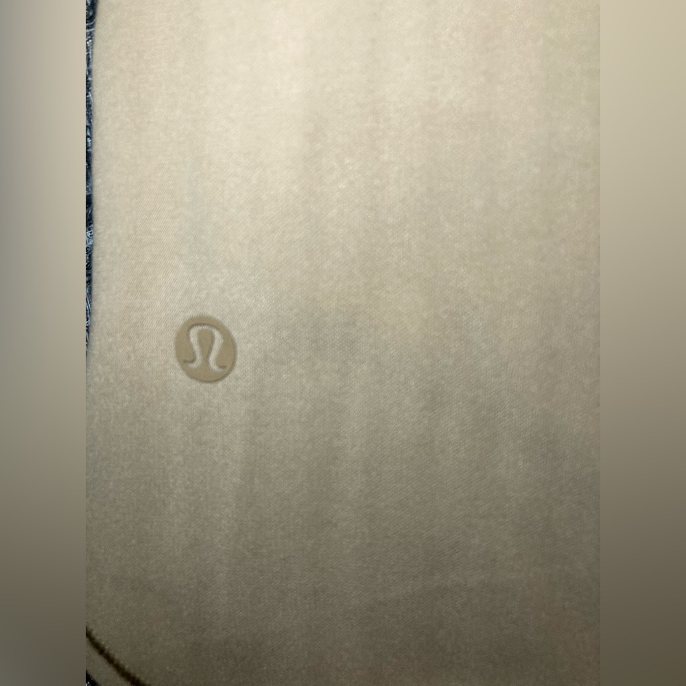 Lululemon Tan Women's Skirt - Picture 6 of 9